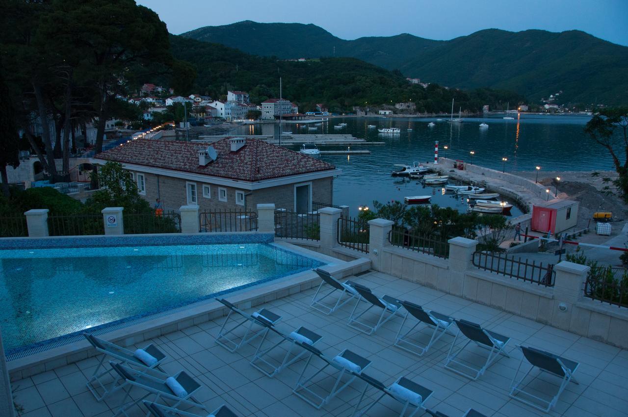 Boutique Hotel Kredo Herceg Novi Eksteriør billede